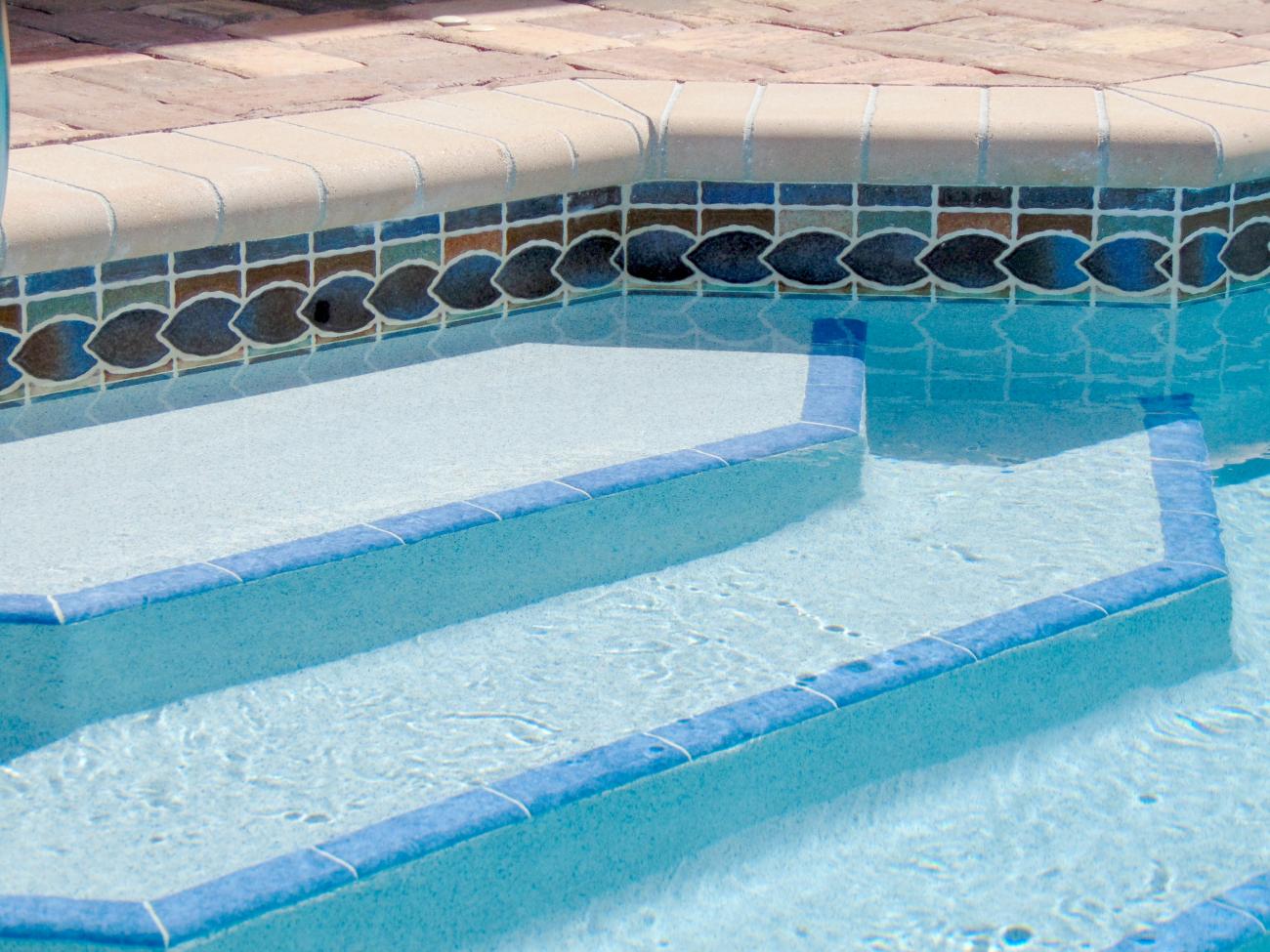 Decorative fish waterline tile